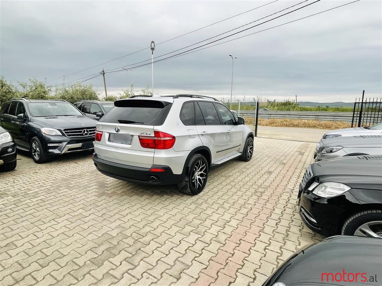 2009' BMW X5 photo #5