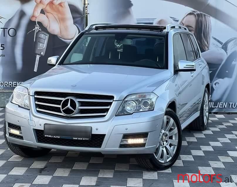 2012' Mercedes-Benz GLK 220 photo #2