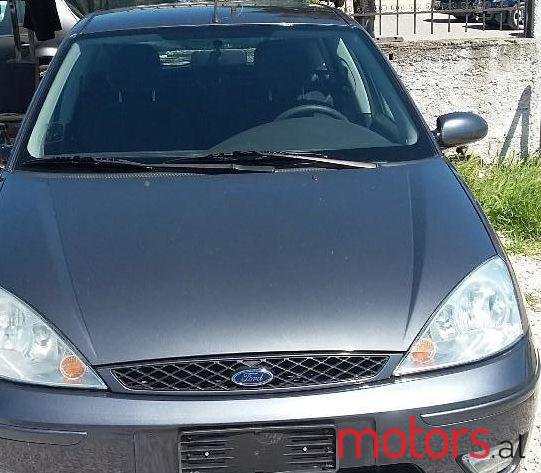 2003' Ford Focus photo #2