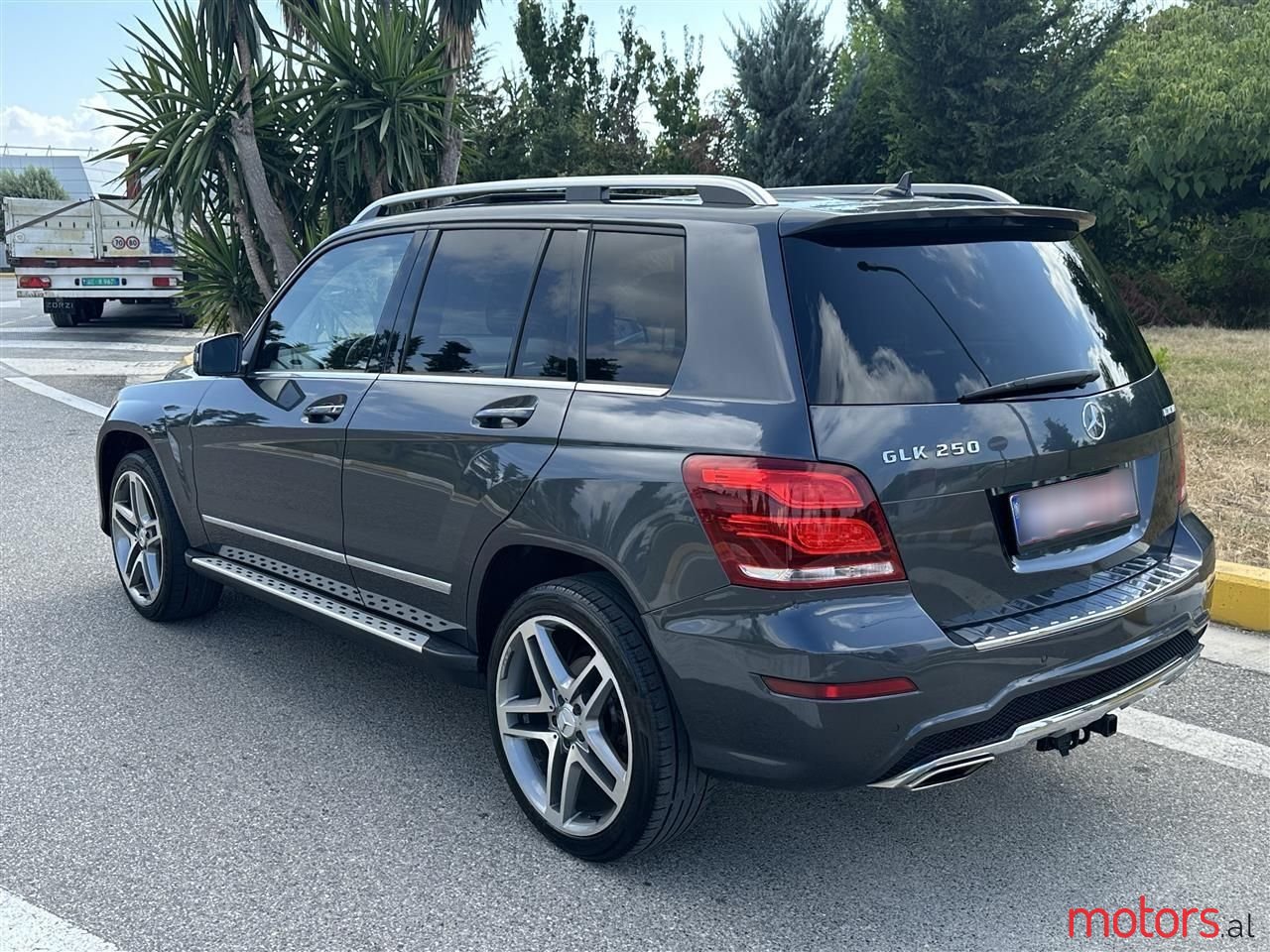 2013' Mercedes-Benz GLK 250 photo #3