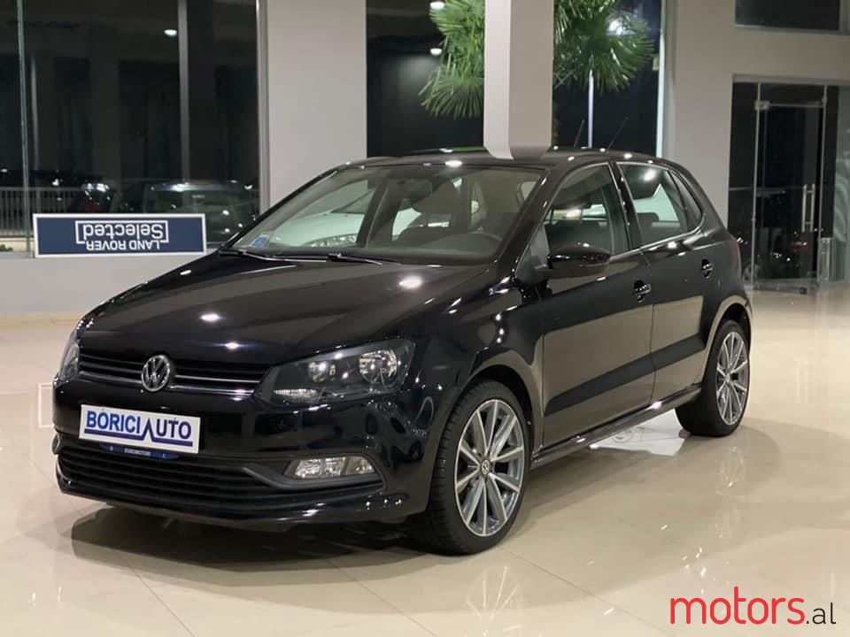 2015' Volkswagen Polo photo #1