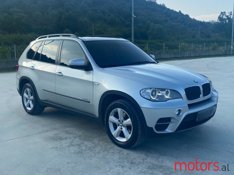 2011' BMW X5 photo #2