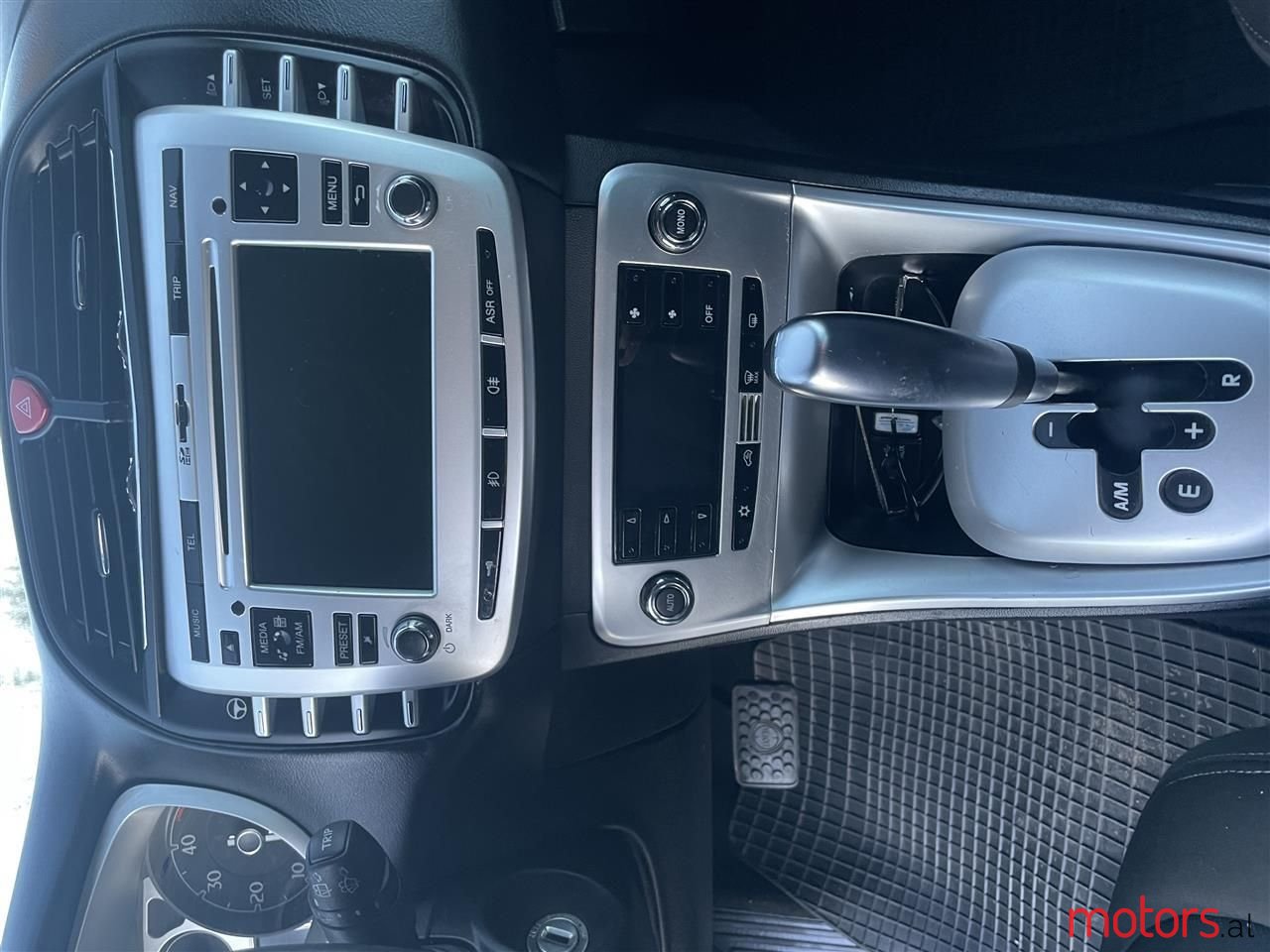 2012' Lancia Delta photo #6