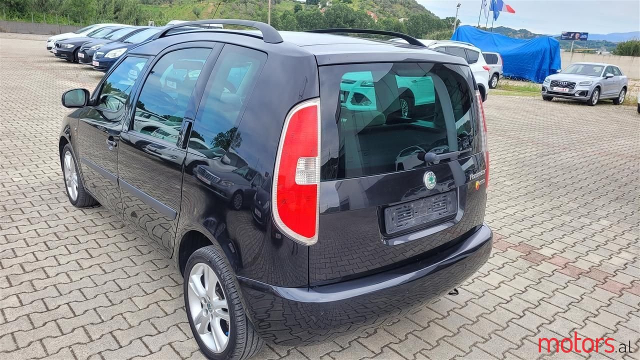 2008' Skoda Roomster photo #3