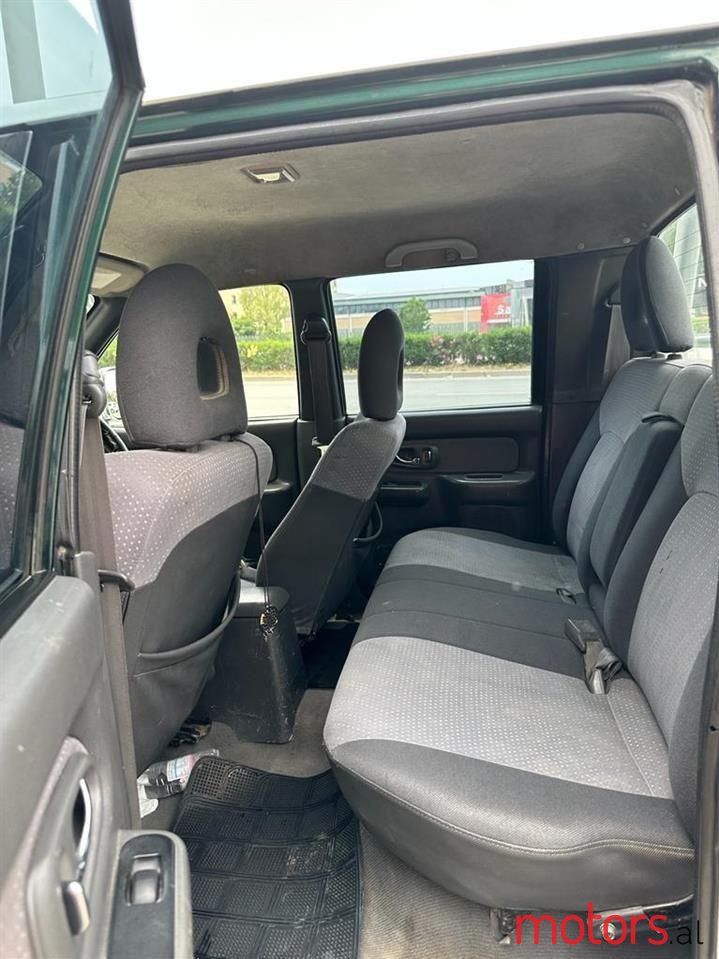 2003' Mitsubishi L200 photo #2