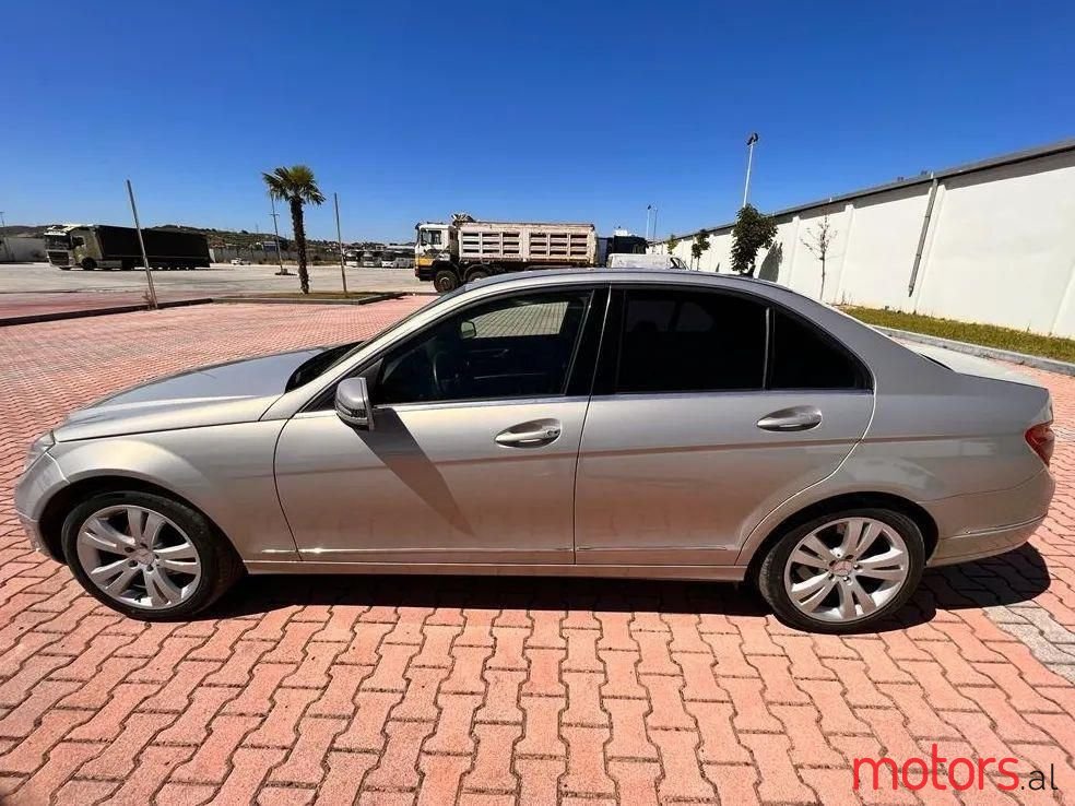 2008' Mercedes-Benz C 220 photo #6