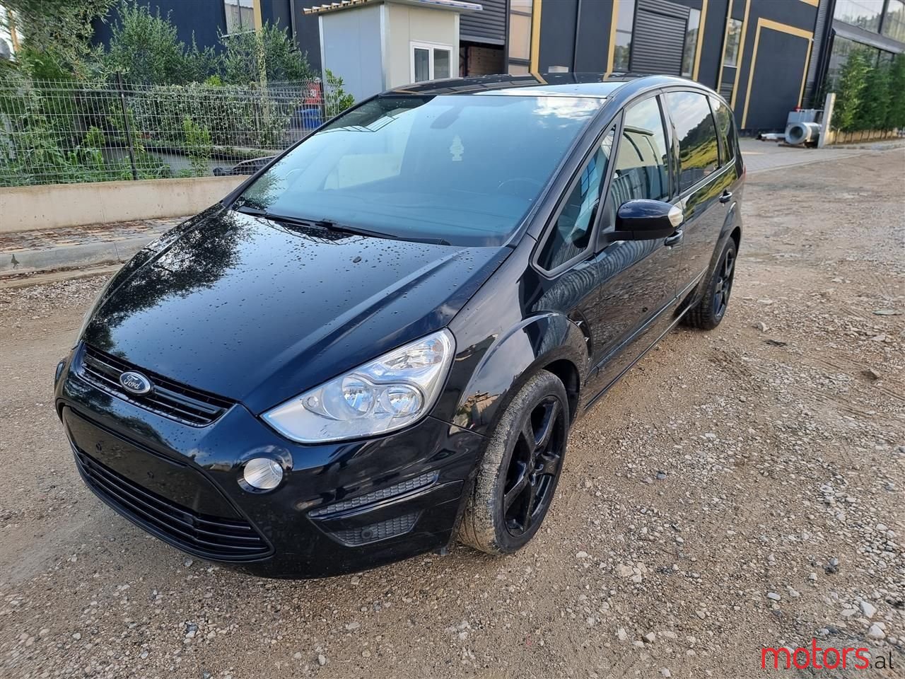 2011' Ford S-Max photo #6