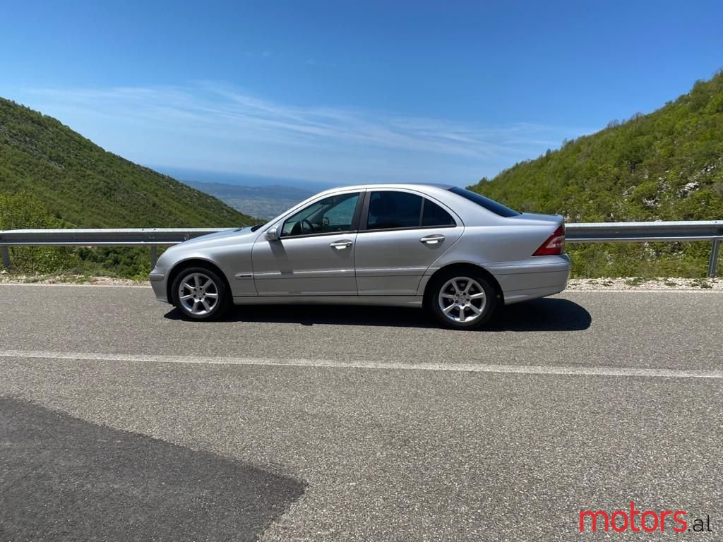 2005' Mercedes-Benz C 180 photo #1