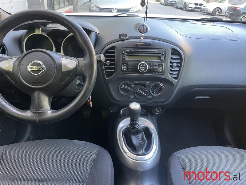 2013' Nissan Juke photo #2