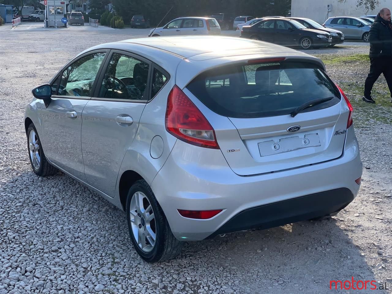 2011' Ford Fiesta photo #6