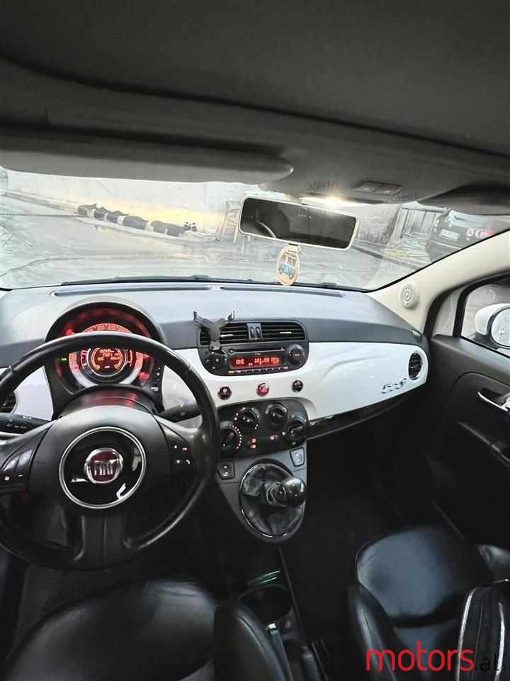2011' Fiat 500C photo #6