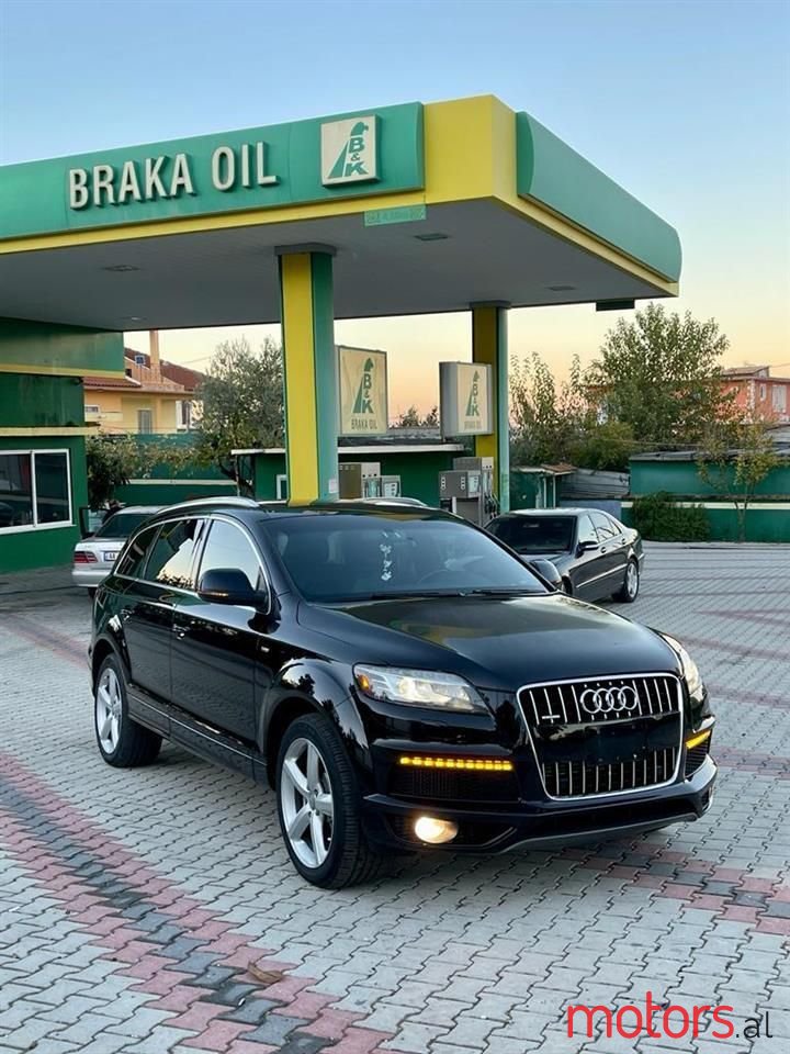 2012' Audi Q7 photo #1