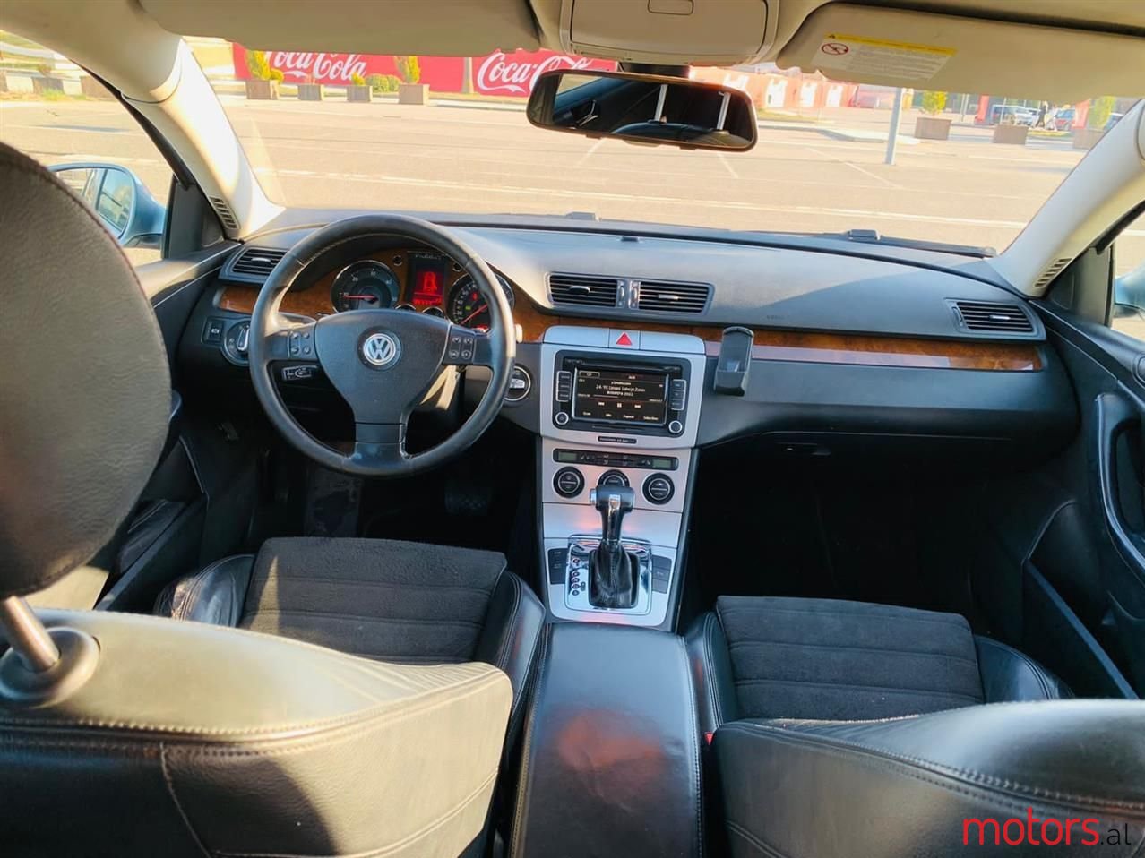 2007' Volkswagen Passat photo #5