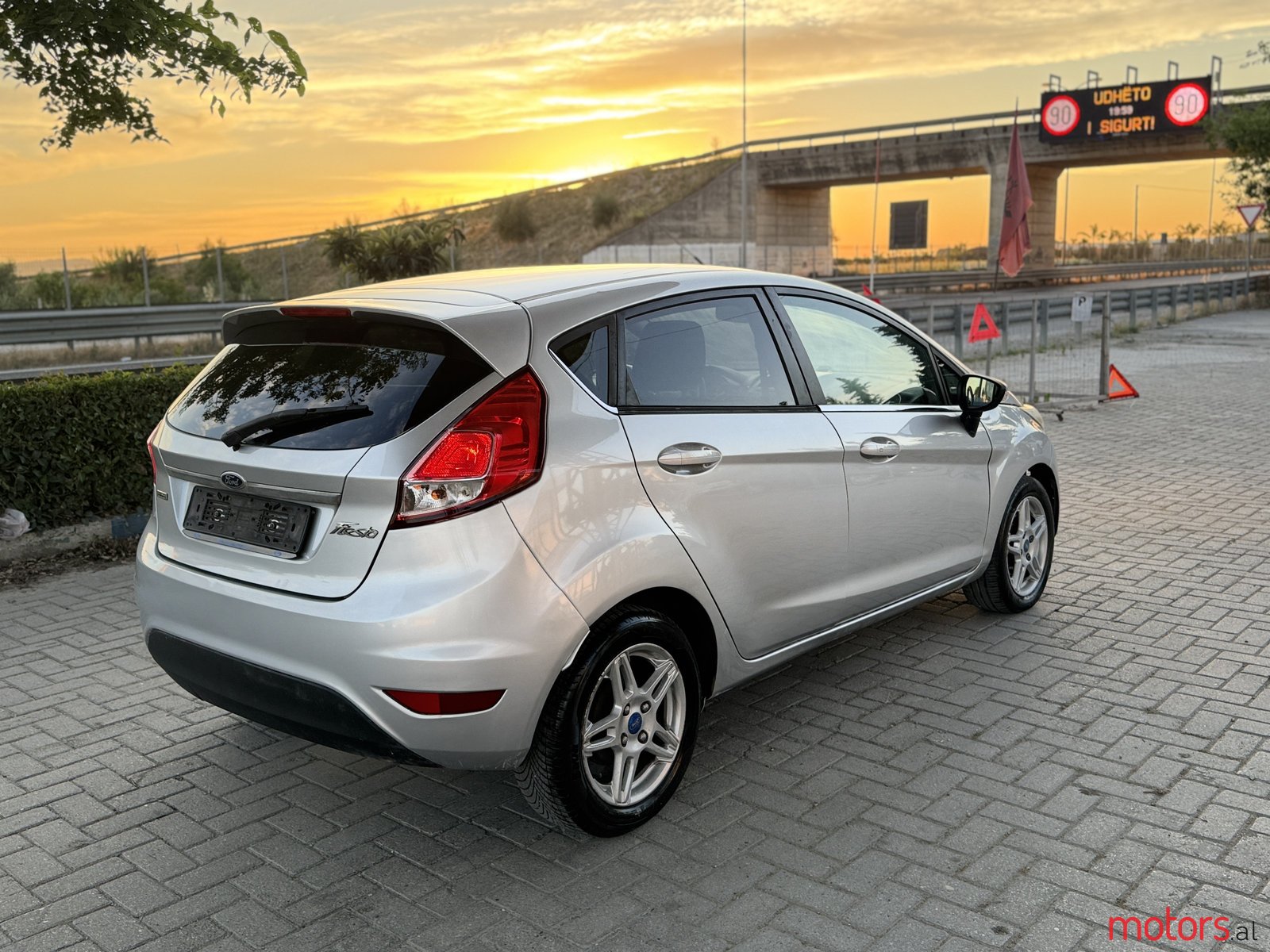 2013' Ford Fiesta photo #6