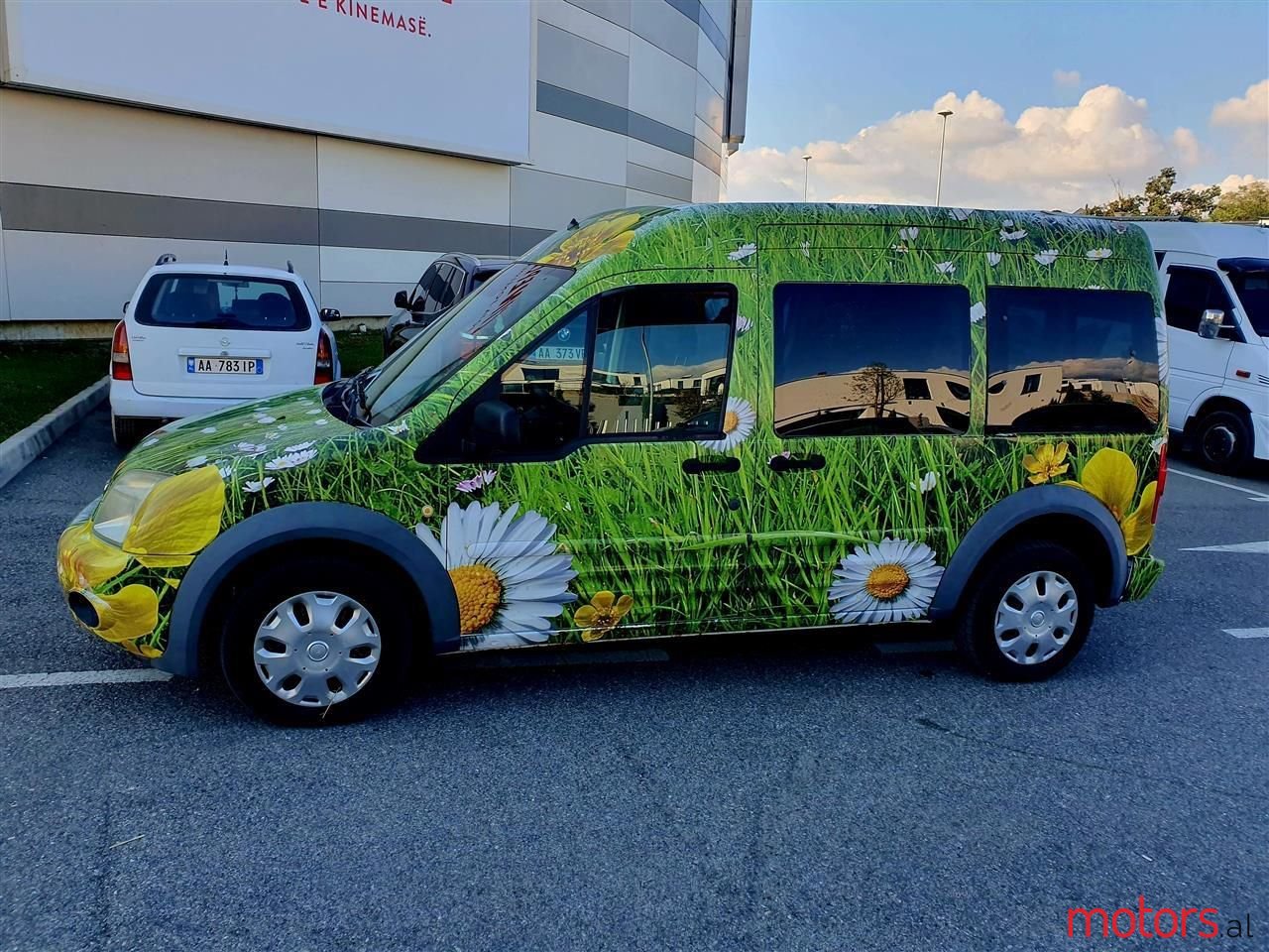 2011' Ford Tourneo photo #2