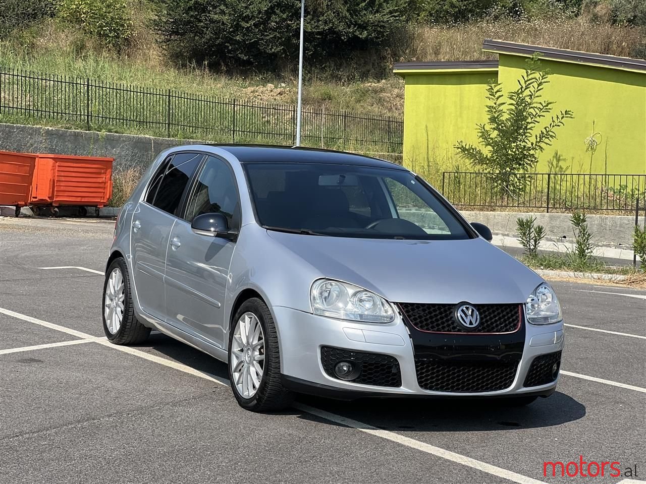 2007' Volkswagen Golf photo #5