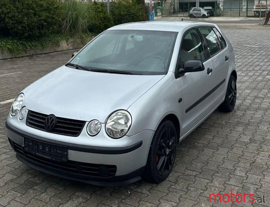 2003' Volkswagen Polo photo #1