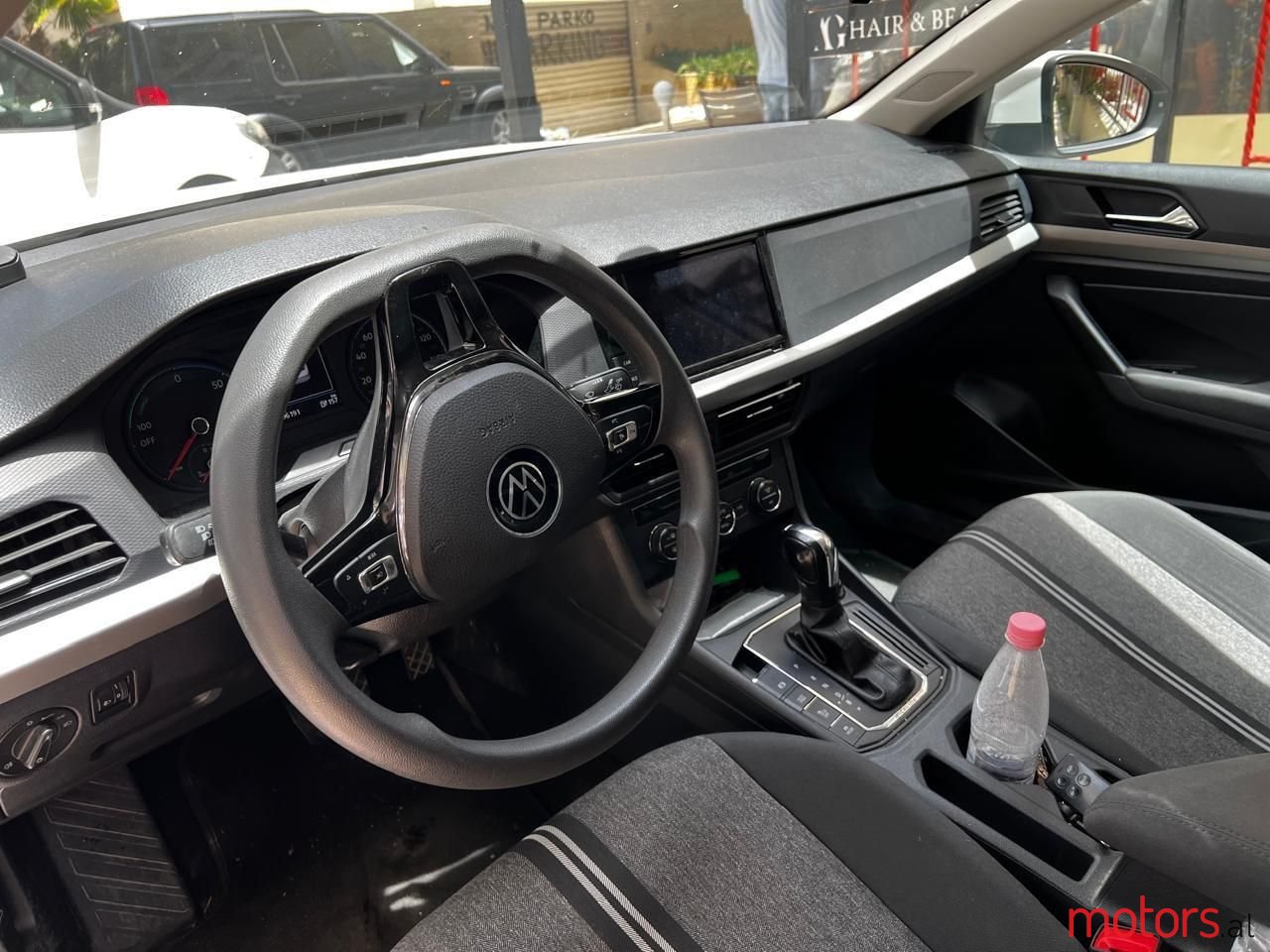 2019' Volkswagen Passat photo #3