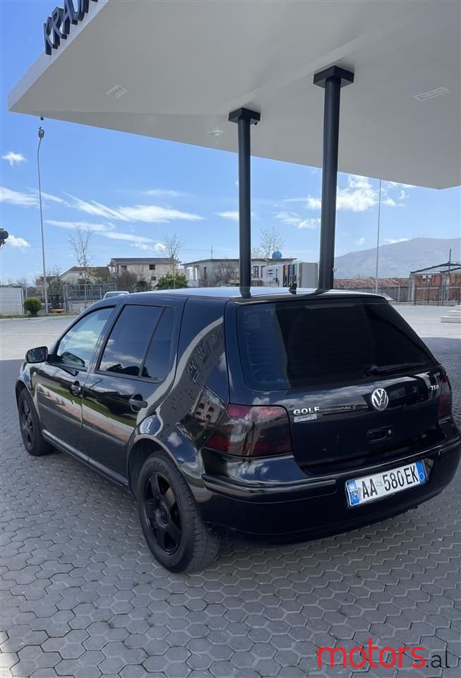 2000' Volkswagen Golf photo #6