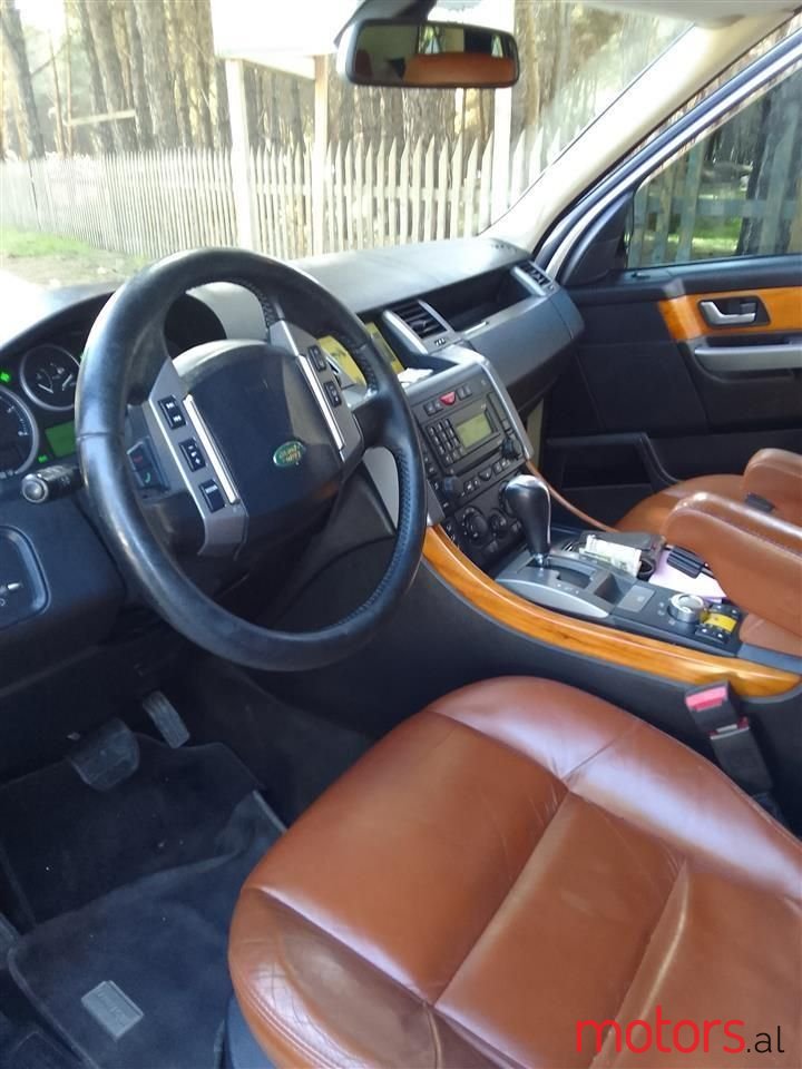 2008' Land Rover Range Rover Sport photo #5