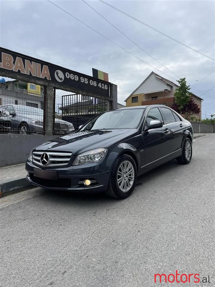 2008' Mercedes-Benz C 220 photo #1