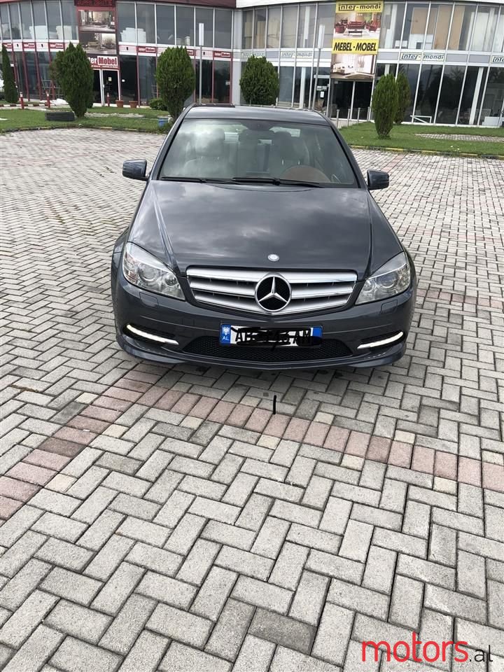 2010' Mercedes-Benz C 200 photo #1
