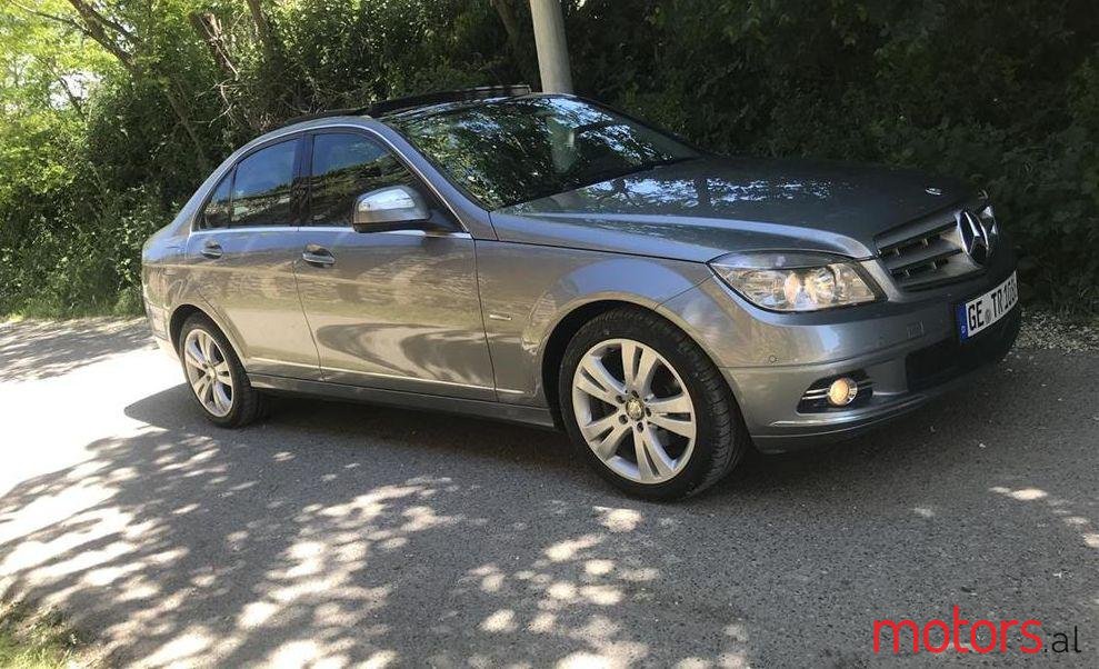 2008' Mercedes-Benz C 220 photo #1