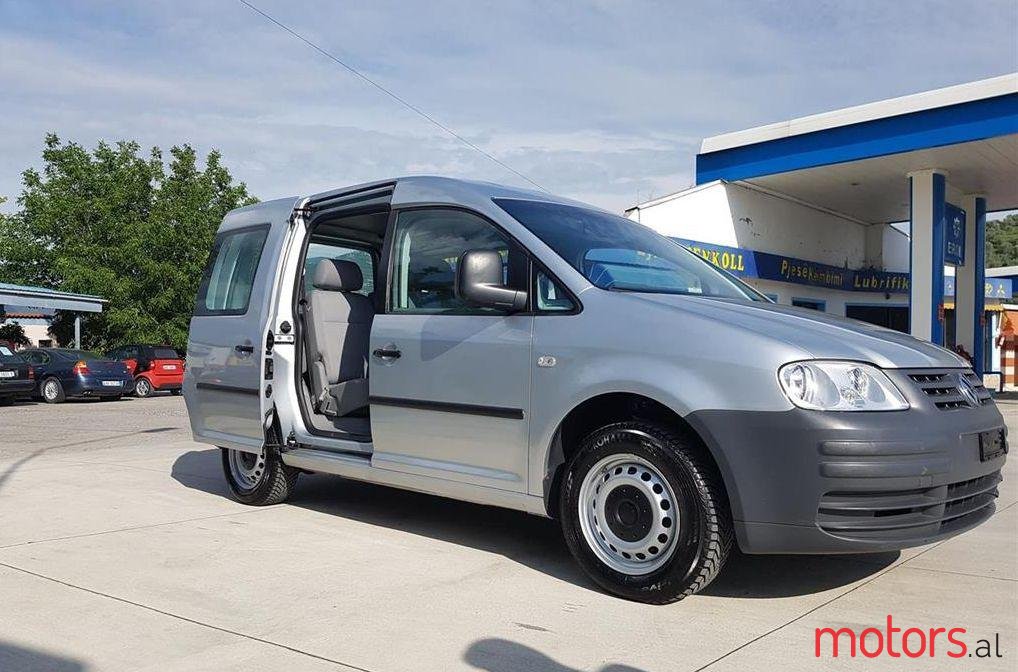 2005' Volkswagen Caddy photo #2