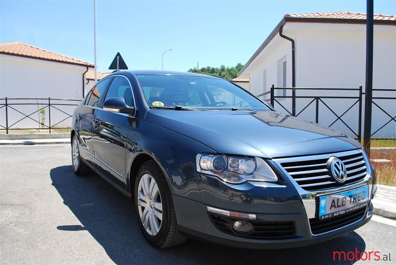 2007' Volkswagen Passat photo #4