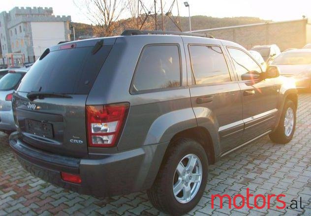 2006' Jeep Grand Cherokee photo #2