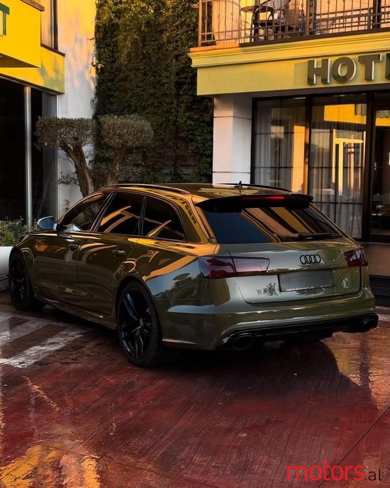 2016' Audi RS6 photo #3