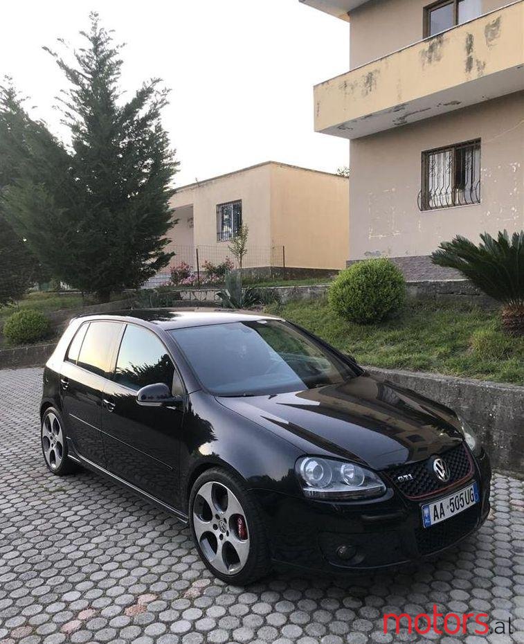 2007' Volkswagen Golf photo #1