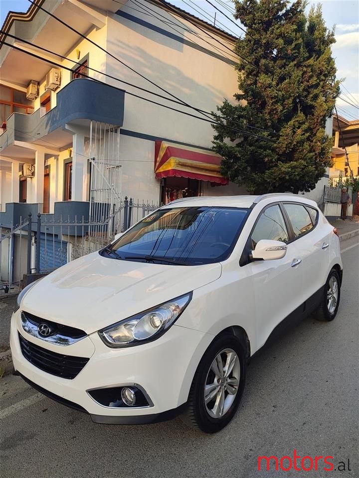 2012' Hyundai ix35 photo #1