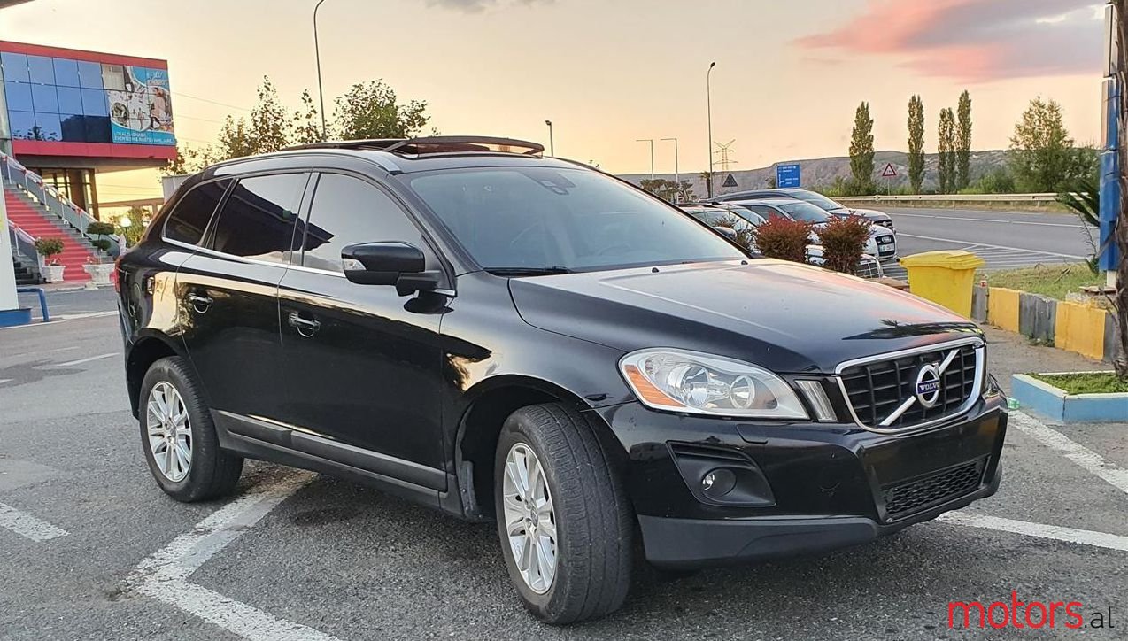 2010' Volvo Xc 60 photo #1