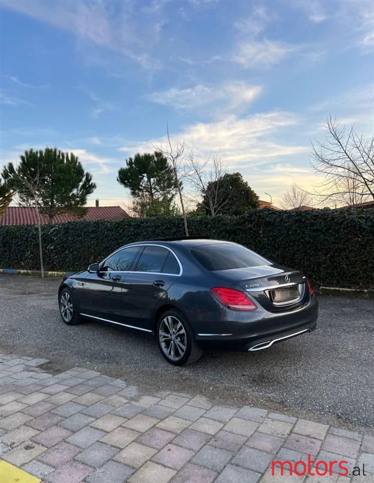 2014' Mercedes-Benz C 220 photo #3