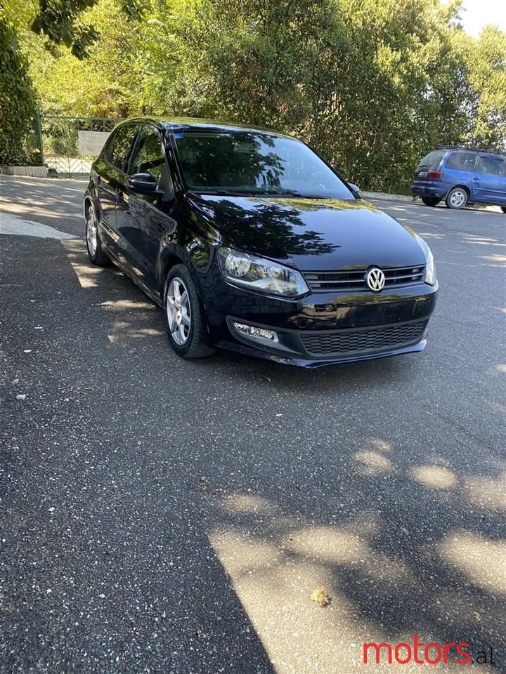 2009' Volkswagen Polo photo #5