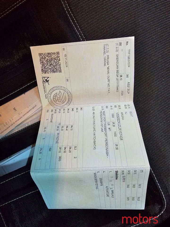 2020' SEAT Arona photo #2