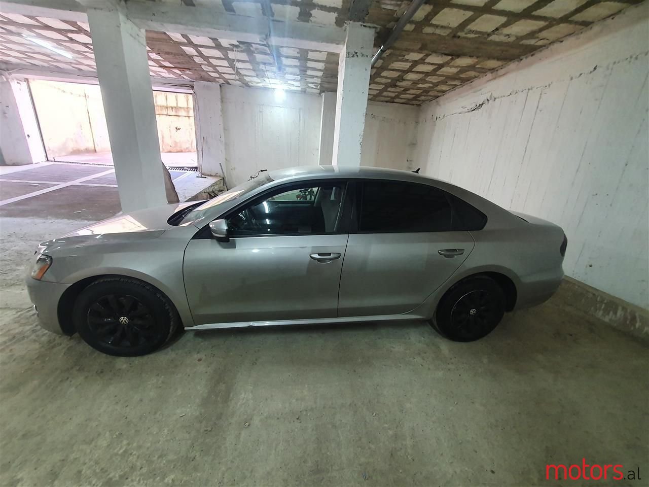 2014' Volkswagen Passat photo #4