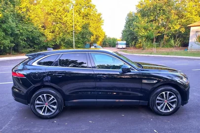 2019' Jaguar F-Pace