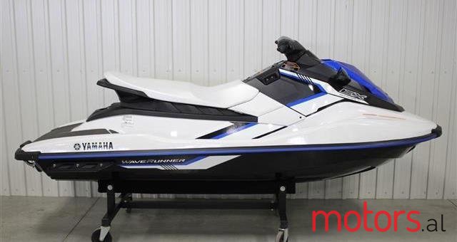 2017' Yamaha Watercraft photo #1