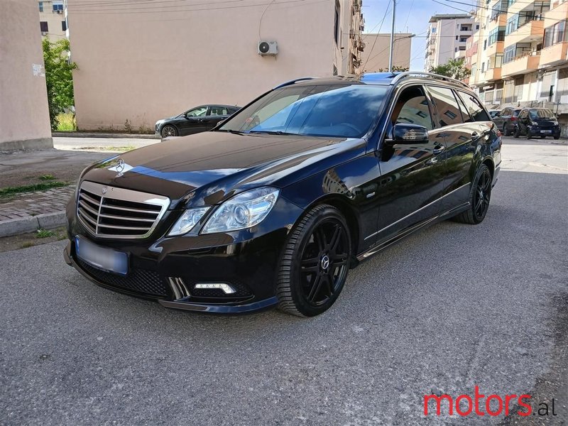 2010' Mercedes-Benz E 350 photo #1