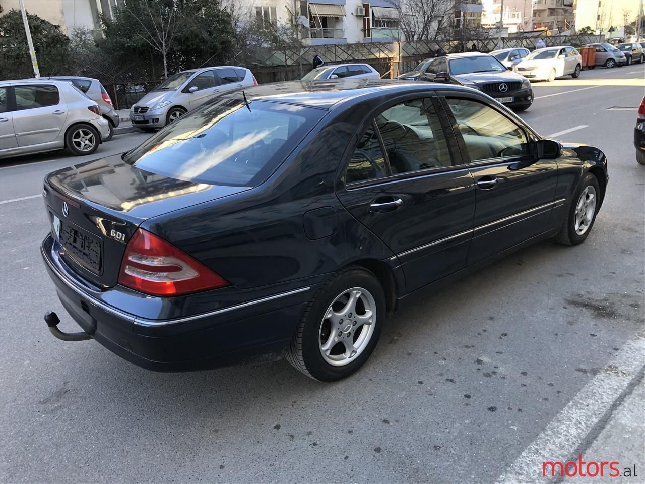 2004' Mercedes-Benz 220 photo #2