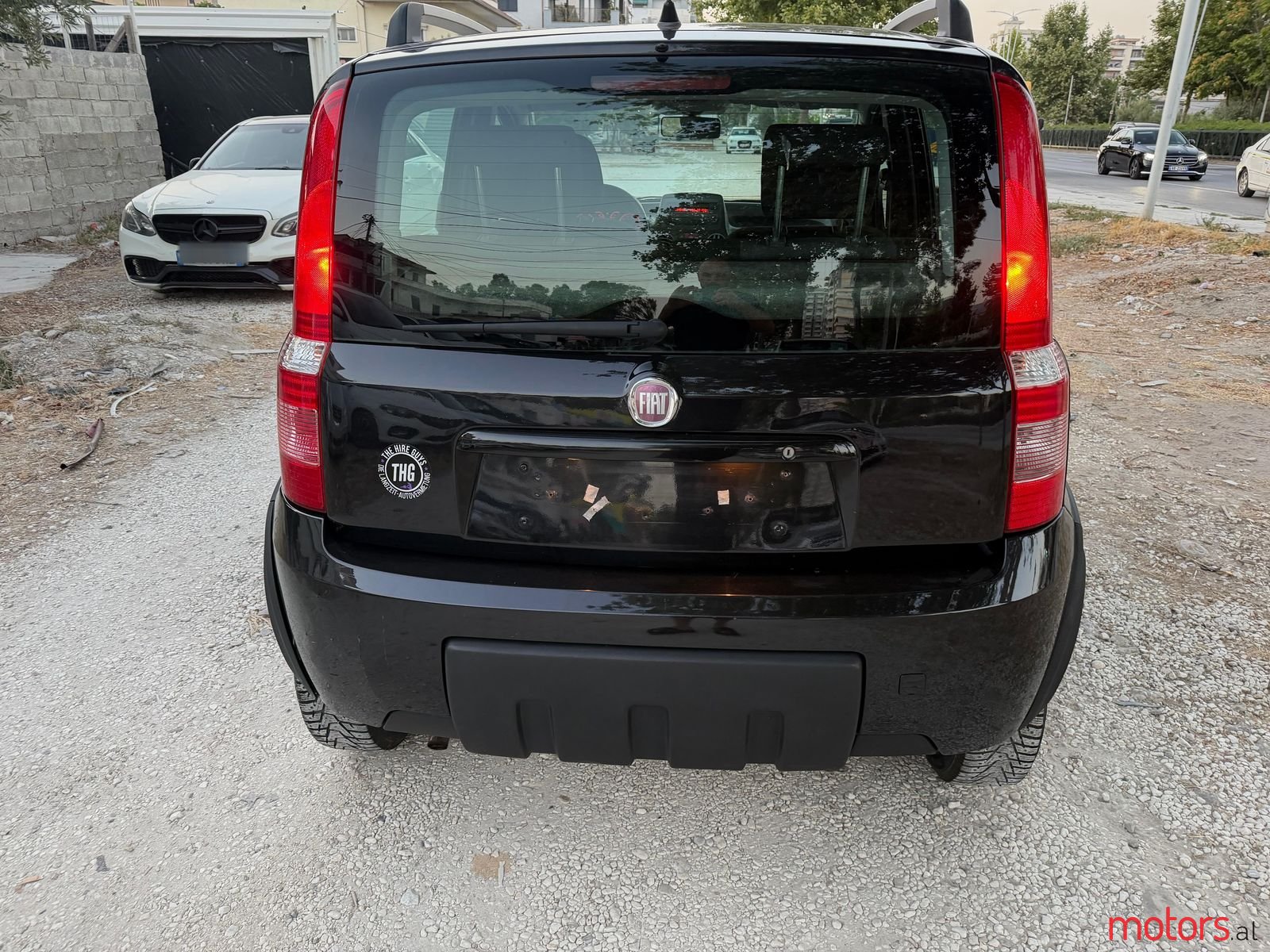 2011' Fiat Panda photo #6