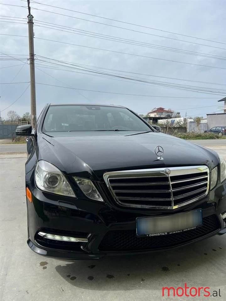2013' Mercedes-Benz E 350 photo #2