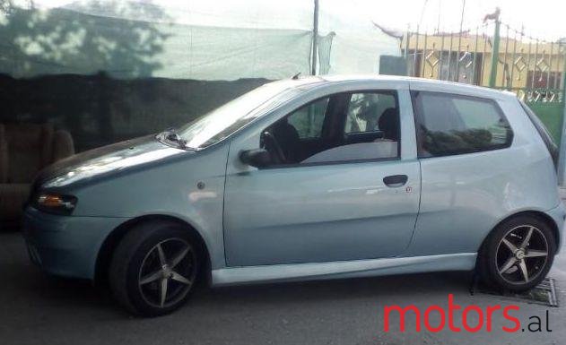 2003' Fiat Punto photo #1