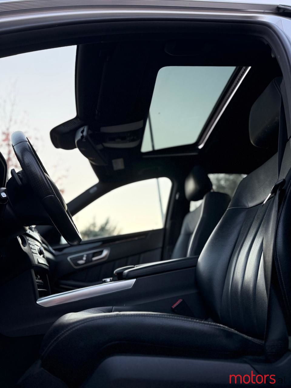 2014' Mercedes-Benz E 220 photo #6