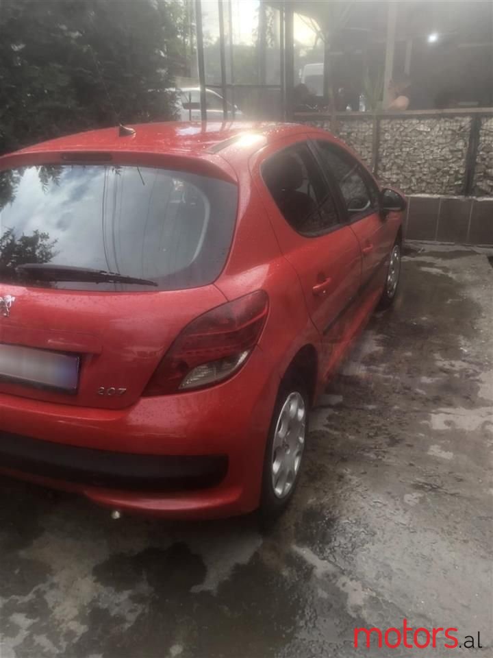 2010' Peugeot 207 photo #1