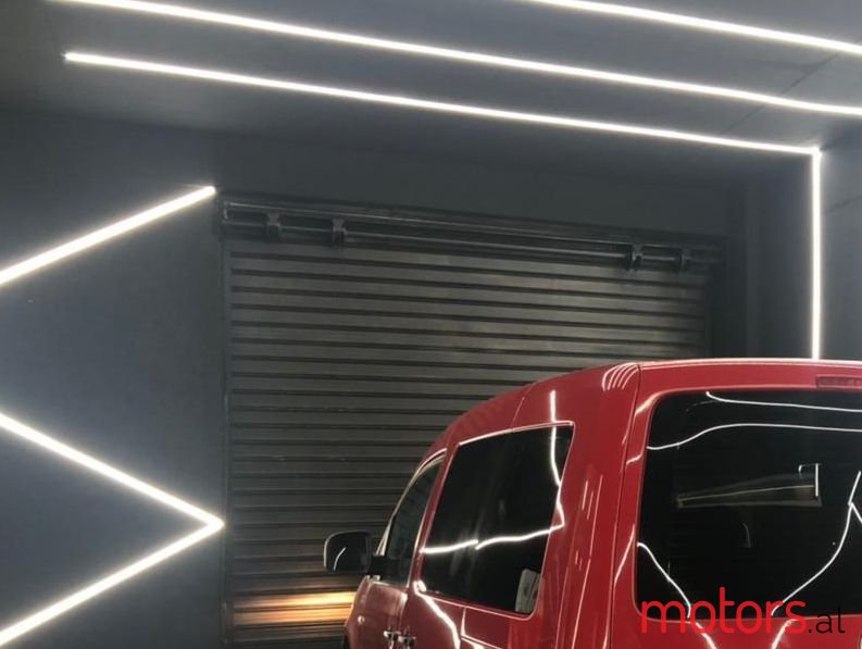 2006' Volkswagen Caddy photo #4