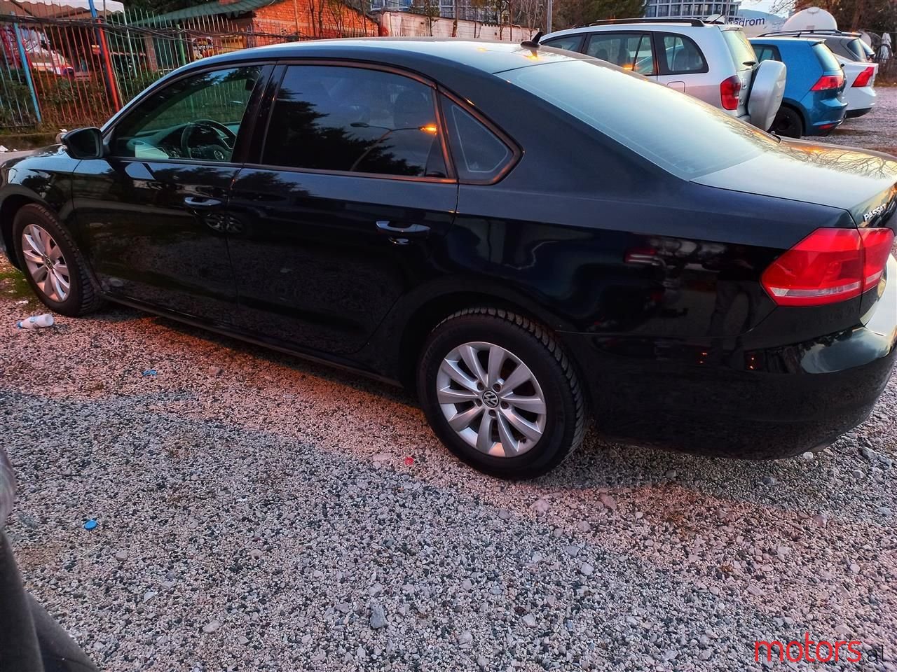 2013' Volkswagen Passat photo #2