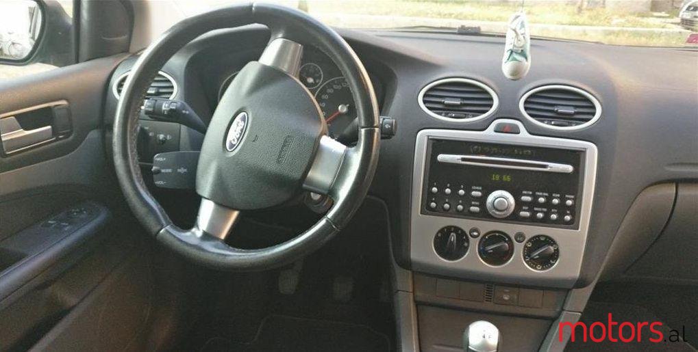 2007' Ford Focus photo #1